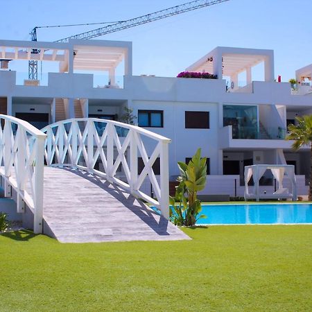 Beautiful Condo In Laguna Beach Resort Overlooking Laguna Rosa In Torrevieja With 2 Bedrooms And 2 Bathrooms Εξωτερικό φωτογραφία